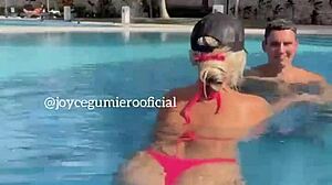 Loira's poolside massage and anal play in Cancun